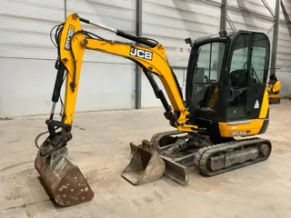 JCB 8026 (bj 2013)
