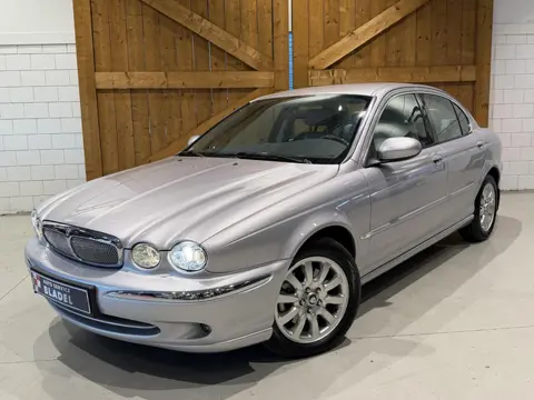Jaguar X-type 2.5 V6 Executive Youngtimer Nieuwstaat