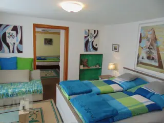 Foto 18 van Hotel met 7 kamers, privéwoning en 6.300 m² grond in Windhagen Duitsland