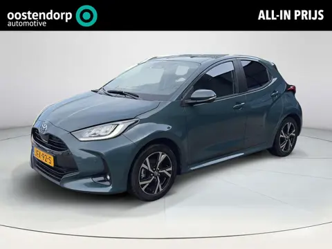 Toyota Yaris 1.5 Hybrid 115 Dynamic **DODE HOEK DETECTIE/ STUURVERWARMING/ PARKEERSENSOREN**