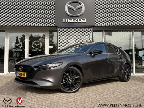 Mazda 3 2.0 e-SkyActiv-G M Hybrid 150 Homura | CARPLAY | HEAD UP DISPLAY | STOELVERWARMING |