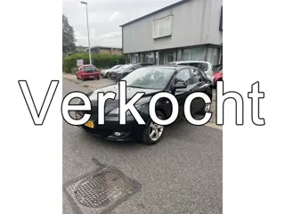 Mazda 3 Sport 1.6 Touring 5 Deurs,Airco. Apk 10-02-2027 Goed rijdende Mazda (heeft wel hier en daar 