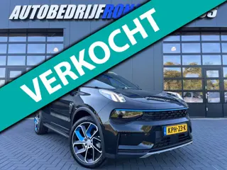 Lynk & Co 01 1.5 MY24 Nieuw-Model/Panoramadak/360Camera/Rolhoes/Zwarte Hemel/Carplay/1Ste Eigenaar/D