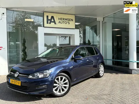 Volkswagen Golf 1.0 TSI Business|Distr.VV|NAP|CAM|