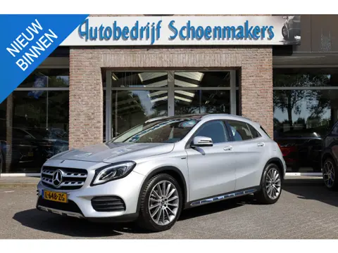 Mercedes-Benz GLA-klasse 180 AMG Night Upgrade PANO TREKHAAK-AFN LEER STOELVERW. CAMERA CRUISE SPORT