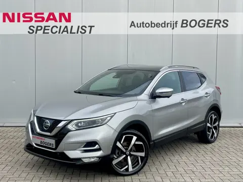 Nissan QASHQAI 1.6 DIG-T 163 Pk Tekna Plus Navigatie, Panoramadak, Leder, LED, 19"Lm, 360 Camera, St