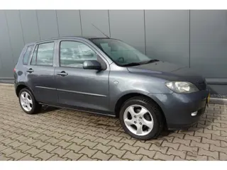 Foto 12 van Mazda 2 1.4 Sportive AIRCO
