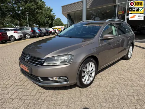Volkswagen Passat Variant 1.4 TSI Highline BlueMotion, Automaat, Navi, Trekhaak, Clima, Leer/ alcant