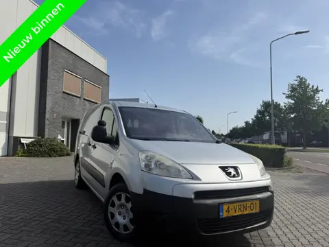 Peugeot Partner 122 1.6 HDI L2XT Clima (bj 2011)