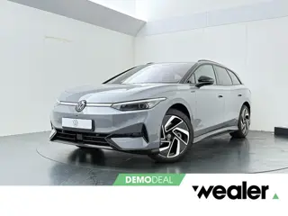 Volkswagen ID.7 Tourer Pro Limited Edition Plus 77 kWh 286pk | LED Matrix | Stoel- & stuurwielverwar