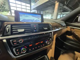 Foto 16 van BMW 4 Serie Coupé 435i High Executive Volleder | Groot Navi | Trekhaak | HUD | Verw. stoelen | Xenon