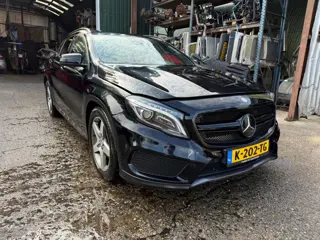 Mercedes-Benz GLA-klasse 220 CDI 4Matic Edition 1 lees beschrijving