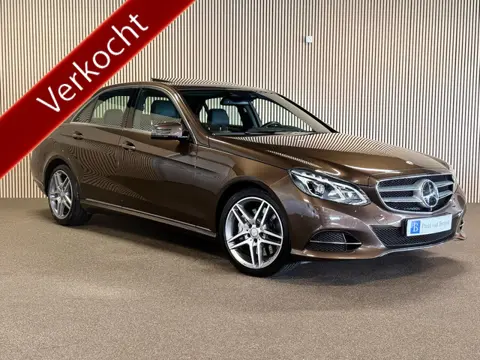 Mercedes-Benz E-Klasse 400 4-Matic Avantgarde-SCHUIFDAK-DISCTRONIC-SOUND-COMAND-360 CAMERA-TREKHAAK-