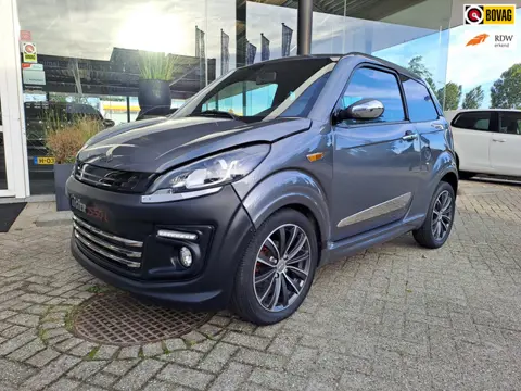 Ligier Brommobiel JS50 L Club AIRCO