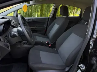 Foto 16 van Ford Fiesta 1.25