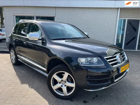 Volkswagen Touareg 3.0 V6 TDI Highline|Stoelver|Leder|Schuifkantel|PDC|Trekhaak|Automaat|