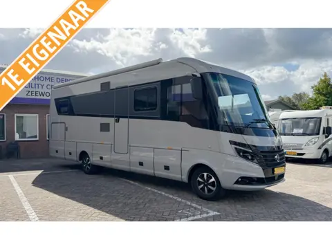 Niesmann+Bischoff Flair 880 LE