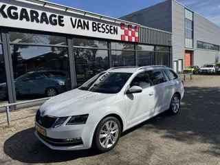 Škoda Octavia Combi 1.0 TSI Greentech Style Business AUTOMAAT-TREKHAAK-STOELVER