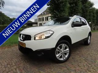 Nissan QASHQAI 2.0 Acenta Ecc Cruisecontrol Panoramadak Achteruitrijcamera Navigatie Stoelverwarming