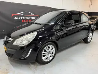Opel Corsa 1.4-16V Cosmo Nap/Airco/APK 23-09-2027!