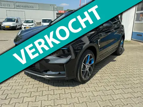 Lynk & Co 01 1.5 PHEV HYBRID 261 PK 6.6kw lader (BOVAG/RIJKLAARPRIJS)