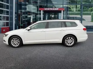 Foto 13 van VOLKSWAGEN PASSAT VARIANT 1.4 TSI COMFORTLINE TREKHAAK/NAVI/PDC/CRUISE
