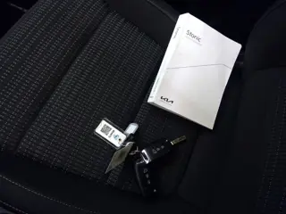 Foto 15 van Kia Stonic 1.0 T-GDi MHEV DynamicLine Camra+Airco+cruise-Control+Apple-carplay+Led = TOP KLEUR !!