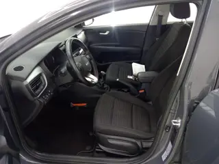 Foto 13 van Kia Stonic 1.0 T-GDi MHEV DynamicLine Camra+Airco+cruise-Control+Apple-carplay+Led = TOP KLEUR !!