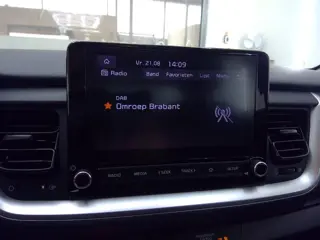 Foto 11 van Kia Stonic 1.0 T-GDi MHEV DynamicLine Camra+Airco+cruise-Control+Apple-carplay+Led = TOP KLEUR !!