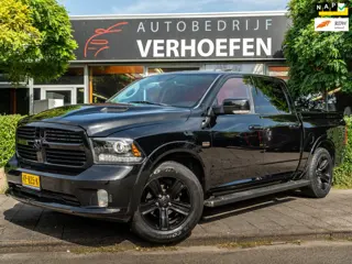Dodge Ram 1500 5.7 V8 Crew Cab 5'7 - 200 LITER GAS TANK - PANO - STOEL VERW / VERKOEL / STUUR VERW -
