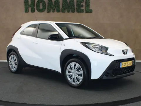 Toyota Aygo X 1.0 VVT-i MT Play - ORIGINEEL NEDERLANDSE AUTO - AIRCO - ACHTERUITRIJCAMERA - BLUETOOT