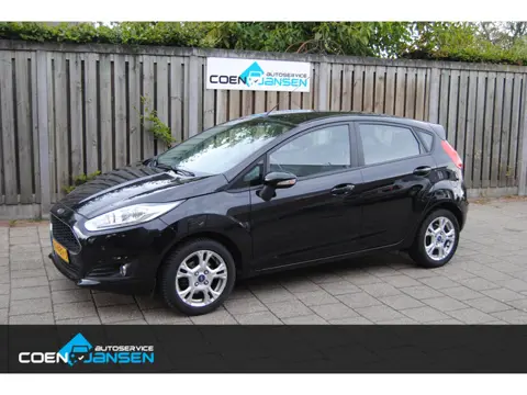 Ford Fiesta 1.0 Style Ultimate Airco, Navigatie Cruise controle