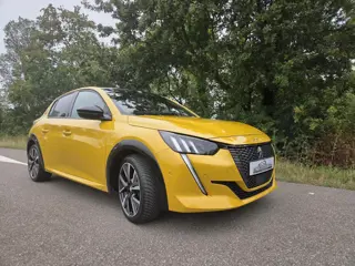 Peugeot 208 1.2 PureTech GT Line | vol lederen bekleding