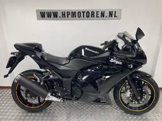 Kawasaki NINJA 250 R 250R BLACK BOVAG GARANTIE 1e Eigenares
