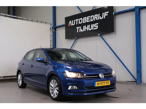 Volkswagen Polo 1.0 TSI Highline - N.A.P. Airco, Cruise, PDC, Camera, Carplay.