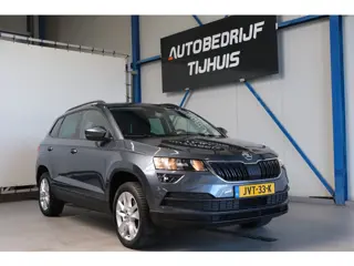 Skoda Karoq 1.0 TSI Style - Airco, Cruise, Navi, PDC, Carplay, Trekhaak.