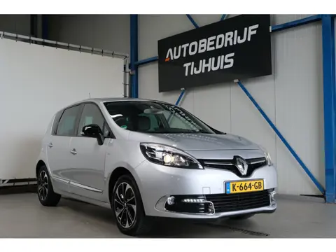 Renault Scénic 1.2 TCe Bose - Airco, Cruise, Camera, Navi, PDC, Trekhaak.