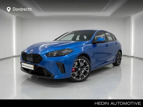BMW 1-serie 120 M-Sport Pro | Camera | 18" | Panoramadak | Demo Deal nu voor € 40.000,-