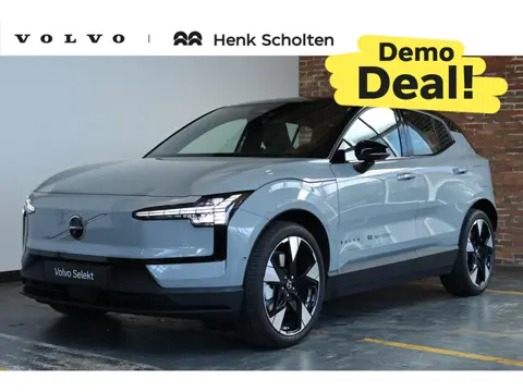 Volvo EX30 Twin Motor Performance Ultra 69 kWh | DEMO DEAL | Panoramadak | 360 graden camera | Warmt