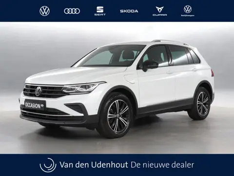 Volkswagen Tiguan 1.4 TSI eHybrid 245pk DSG Life / 94% SOH / Matrix LED / Navigatie Pro / 360 Camera