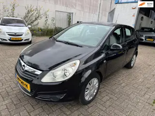 Opel Corsa 1.2-16V bj 2008 NIEUWE APK 5 deur el ramen