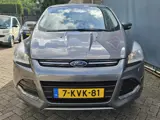 Foto 28 van Ford Kuga 1.6 Titanium NAVI PDC TEL LM LEER TREKHAAK