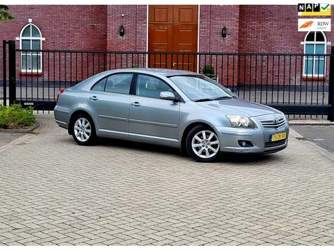 Toyota Avensis 1.8 VVTi Luna / 1e Eigenaar / Dealer onderhouden / Nap / Airco / Trekhaak