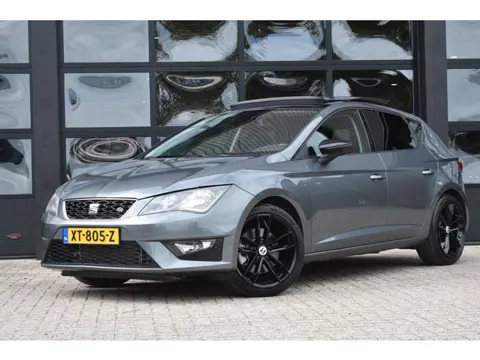 Seat Leon 1.8 TSI FR '13 Pano Navi Clima Cruise Inruil mogelijk
