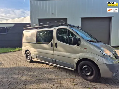 Opel Vivaro 2.0 CDTI LANG CLIMA 2009 DUB CAB NAVI APK 2027