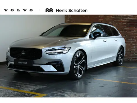Volvo V90 2.0 B4 R-Design | Semi Electrische Wegklapbare Trekhaak | Head-Up Display | 360° Parkeerca