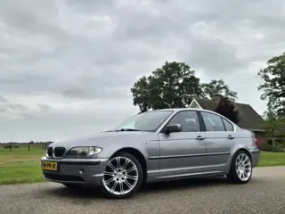 BMW 3 Serie 318i Special Edition Nieuwe APK (bj 2004)