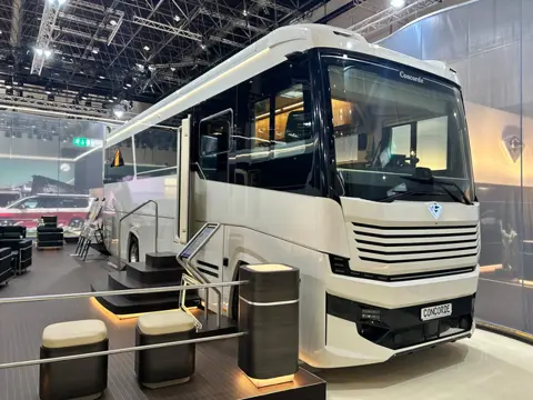 Concorde CENTURION 1100Gi Actros (bj 2027, automaat)