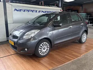 Toyota Yaris 1.3 VVTi Aspiration (bj 2010)