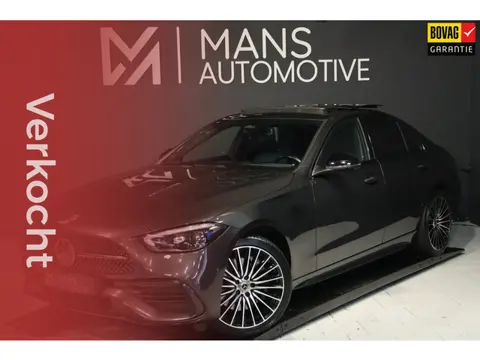 Mercedes-Benz C-klasse 300 e AMG Line / PANO / HUD / 2X MEMORY / 360 / ACC / KEYLESS